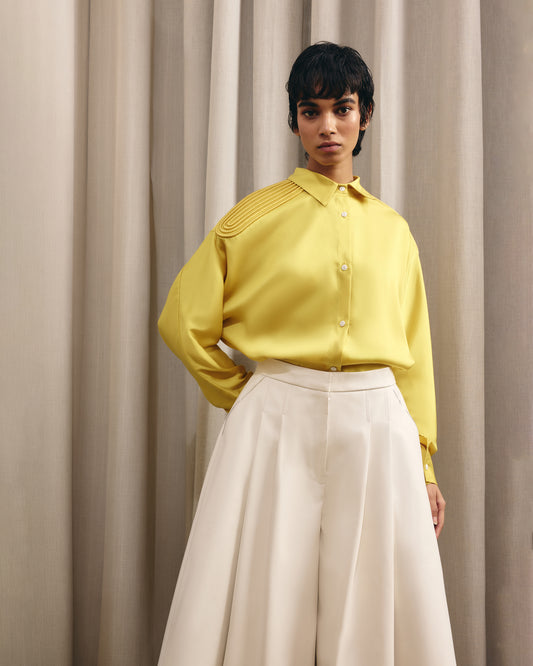 Flowing Shirt With Shoulder Embroidery