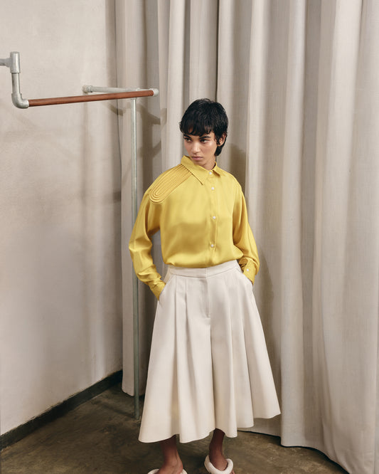 Flowing Shirt With Shoulder Embroidery